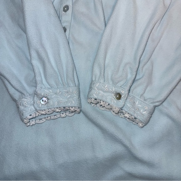Eileen West Floral Embroidered Fleece Night Gown SM High Neck Button Front Blue - Picture 12 of 12